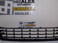 Grila bara fata, centrala VW Golf 5 cod 5M0853677