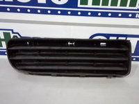 Grila bara fata dreapta 1U0807368B Skoda Octavia 1 1U 1996-2010