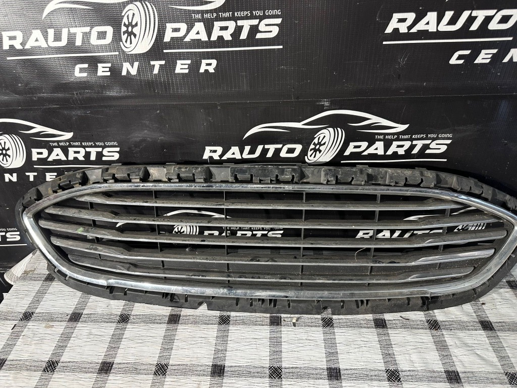 Grila bara fata Ford FIESTA 2013/2014/2015/2016/2017