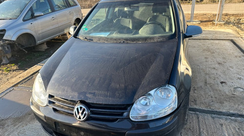 Grila bara fata Volkswagen Golf 5 2004 Hatchb