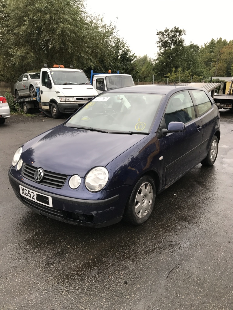 Grila bara fata VW Polo 9N 2003 Hatchbac