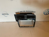 Grila bord VW Golf 7