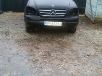 Grila capota Mercedes ML 320 w163, origine