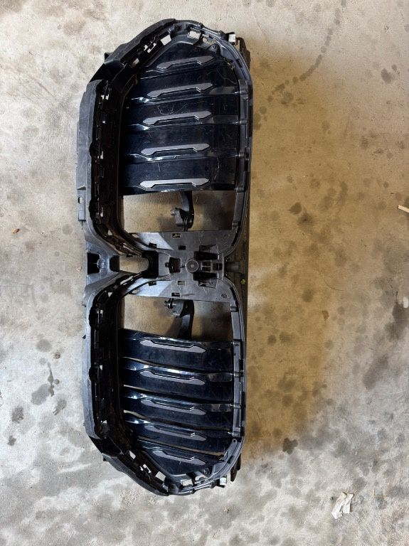 Grila centrala activa Clapete BMW X7 G07 2018/2019/2020/2021