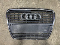 Grila centrala bara fata Audi A6 C6 cu loc senzori