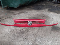 GRILA CENTRALA BARA FATA VOLKSWAGEN GOLF III 1997 OEM:1H6853653.