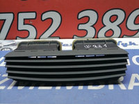 Grila centrala bord Mercedes S Class W221 A2216890066 2004-2007