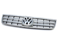 Grila Centrala Cu Sigla VW TOUAREG (7L) 2002 - 2010 Motorina 7L6853653A