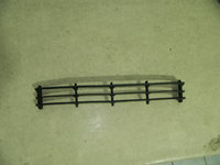 Grila centrala dintre proiectoare, Skoda Octavia 2, 2005, 2006, 2007, 2007, 2008,, 1Z0853677