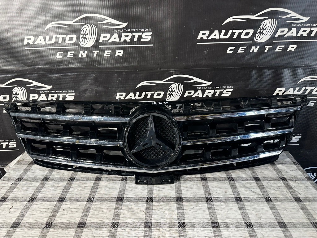 Grila centrala Mercedes ML W166 2011/2012/2013/2014/2015