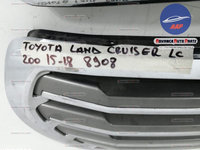 Grila centrala originala Toyota Land Cruiser J200 [2th facelift] [2015 - 2020] SUV OEM