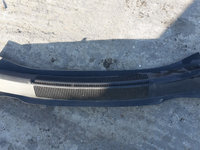 Grila centrala parbriz/stergator completa Opel Zafira B