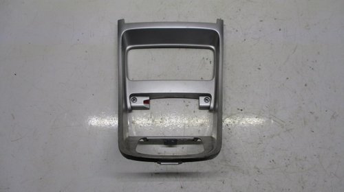 GRILA CENTRALA / PLANSA BORD COD 9651943877 PEUGEOT 307 FAB. 2000 – 2008 ⭐⭐⭐⭐⭐