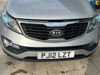 Grila centrala radiator Kia Sportage 2.0 CRDI 2012