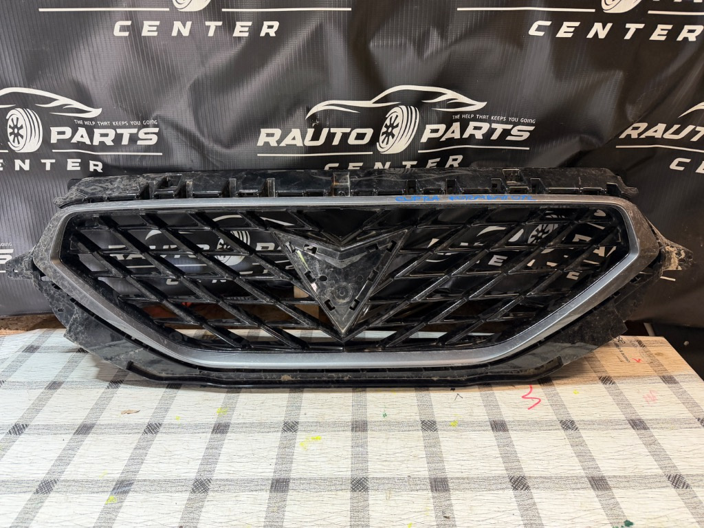 Grila centrala Seat Cupra Formentor 2020/2021/2022/2023/2024