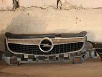 Grila centrala stema Opel Vectra C Signum facelift