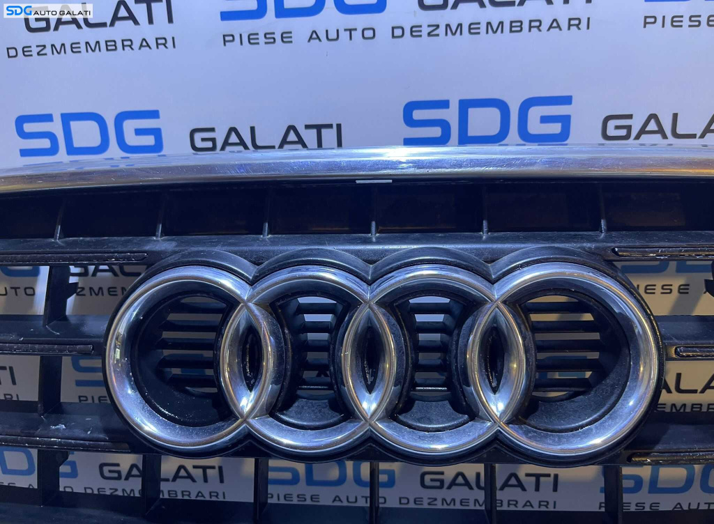 Grila cu Sigla Emblema cu Defect Audi A5