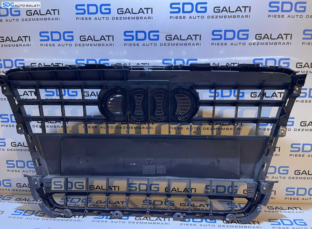 Grila cu Sigla Emblema cu Defect Audi A5
