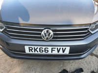 Grila cu Sigla Emblema de pe Bara Spoiler Fata Volkswagen Passat B8 2014 - 2019 [C3913]