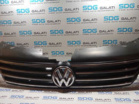 Grila cu Sigla Emblema de pe Bara Spoiler Fata Volkswagen Passat B7 2010 - 2015 Cod 3AA853653 [M3392]