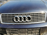 Grila cu Sigla Emblema de pe Capota Motor Audi A4 B6 2001 - 2005