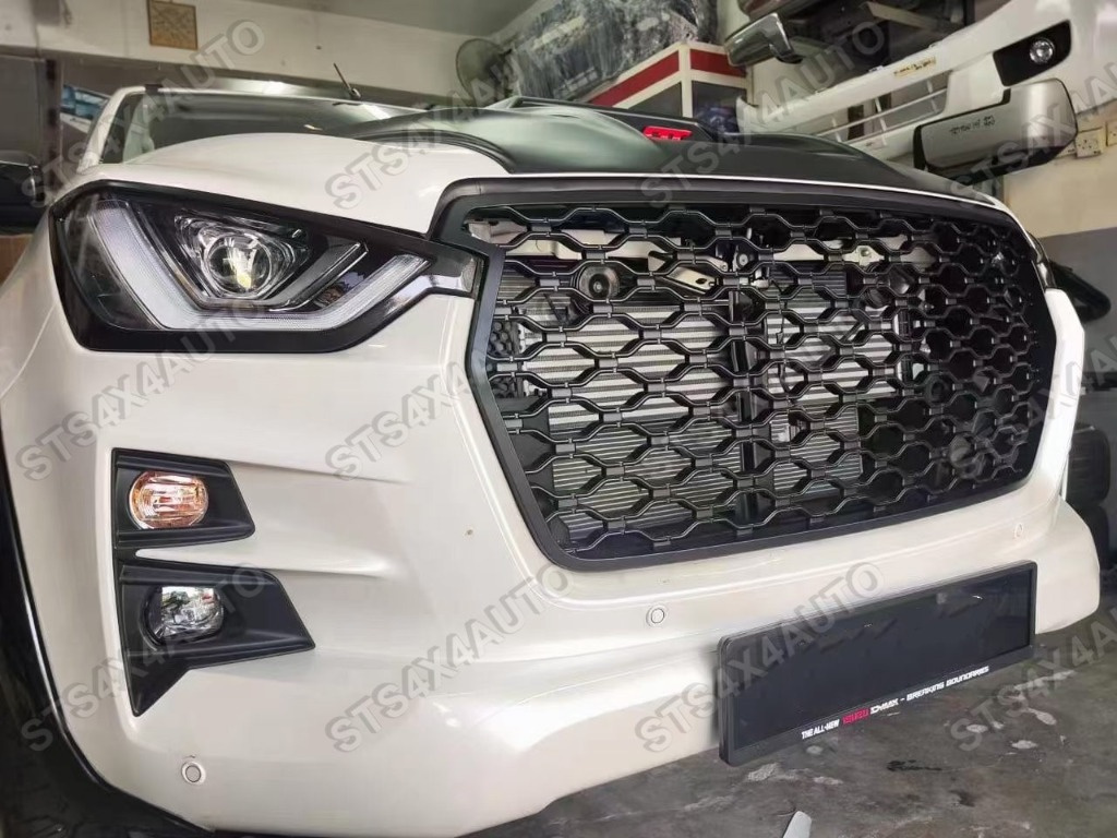 GRILA FATA ISUZU D-MAX 2020-2022 MB [MSH