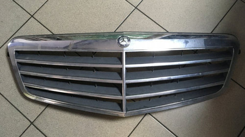 Grila fata Mercedes W212 cod: a2128800883