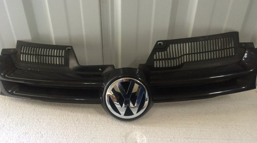 Grila fata pentru VW Golf 5