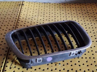 Grila Fata Radiator BMW Seria 3 (E46; 19972006) oricare 8159624 DREAPTA NARI