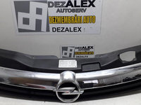 Grila fata radiator cu ornament cromat Opel Astra H 13142522/13142524