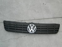 Grila fata Vw Passat 1,9 TDI model 2000