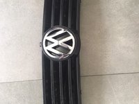 GRILA FATA VW Polo 6N2 CU EMBLEMA