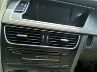 Grila gura ventilatie aer mijloc Audi A4 B8 2010