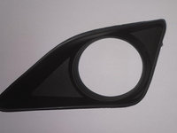 Grila laterala bara fata stanga cu gaura proiector TOYOTA COROLLA (E15) SDN 2007-2011 cod 81482-02100 - stoc