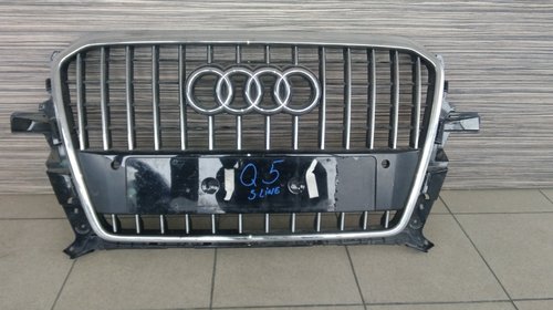 Grila (masca) fata Audi Q5 `2013
