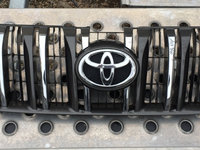 Grila masca fata Toyota Land Cruiser LC150