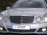 Grila Mercedes Benz E-Class W211 model Avantgarde