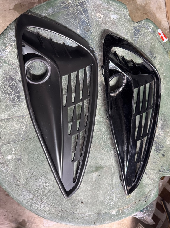 Grila proiector dreapta Hyundai i30 FACELIFT 2019/2020/2021/2022/2023