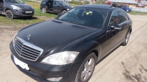 Grila proiector Mercedes S-Class W221 2008 LO