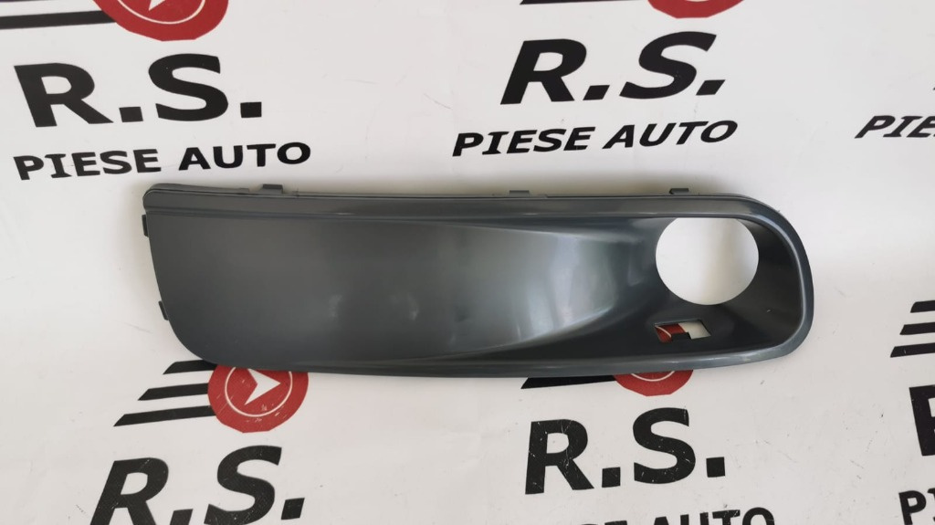 GRILA PROIECTOR MULTIVAN VW TRANSPORTER (T5) 2003-2010