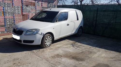 Grila proiector Skoda Roomster 2007 AUTOUTILITARA 1.4 TDI