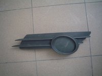 Grila proiector stanga opel corsa d (13211480) 25 ron