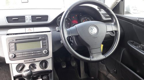 Grila proiector VW Passat B6 2006 Sedan 2.0 TDi