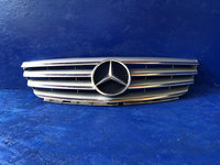 Grila radiatoare Mercedes B180 W245 2005-2008