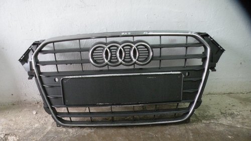 Grila radiator Audi A4 2012-2015 cod : 8K0 85