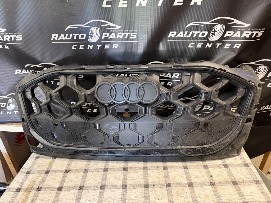 Grila radiator Audi Q5 8MA 2024/2025/2026