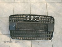 Grila radiator Audi Q7