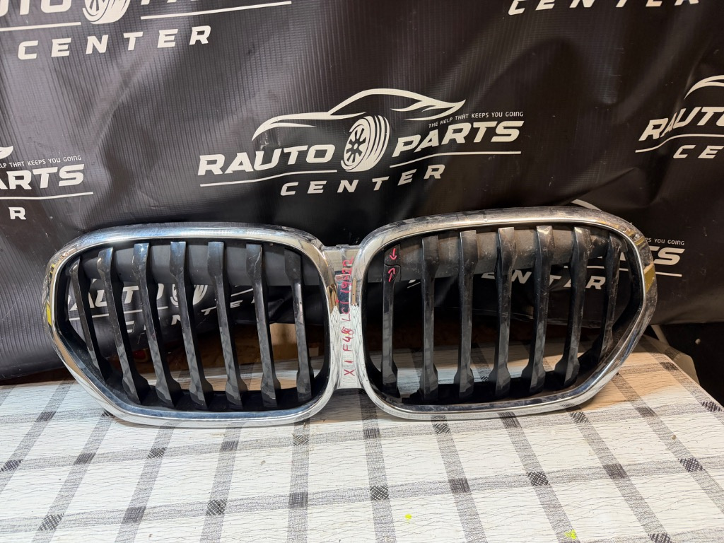 Grila radiator BMW X1 F48 LCI 2019/2020/2021/2022/2023/2024