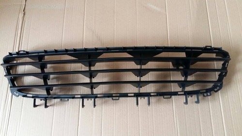 Grila radiator centrala inferioara opel astra