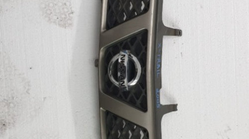 Grila radiator centrala Nissan X-Trail 2005